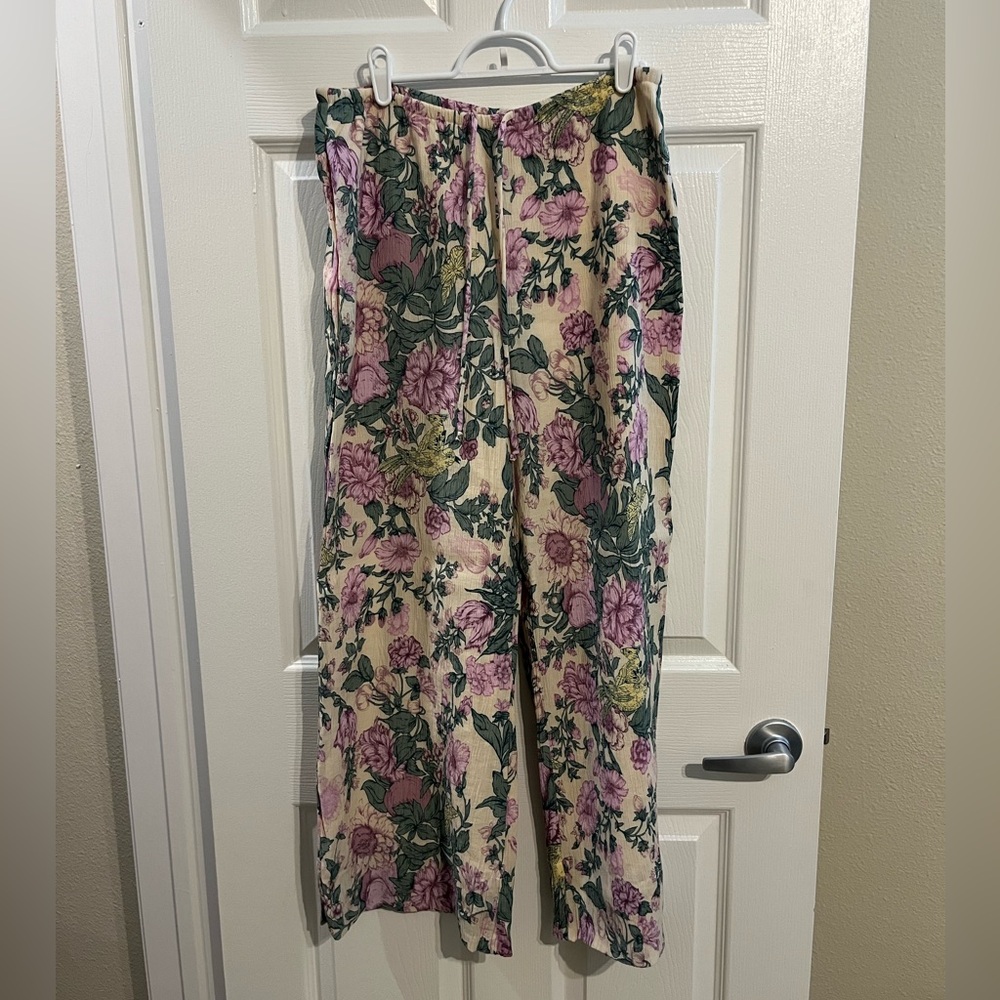 Abercrombie & Fitch Purple and Green Floral Pants